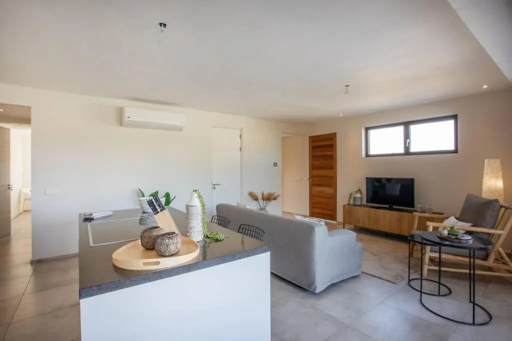 Jan Sofat Lux A24 Apartment Willemstad